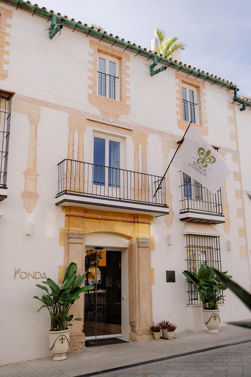 La Fonda Heritage Hotel Luxury, Relais & Chateaux 马尔韦利亚 外观 照片
